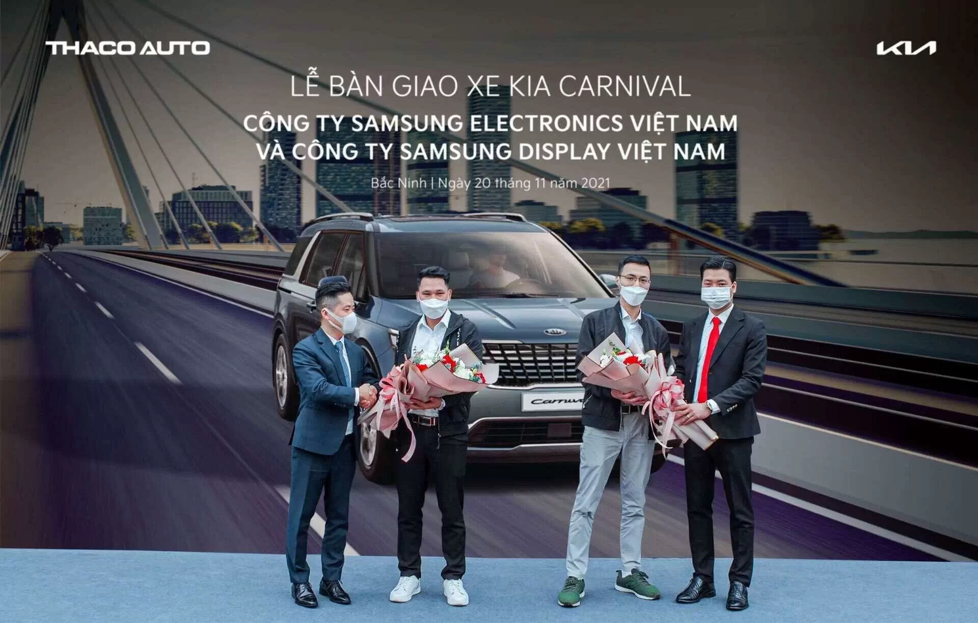 BÀN GIAO LÔ XE KIA CARNIVAL CHO CÔNG TY SAMSUNG VIỆT NAM