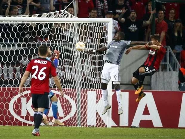 KIA TIẾP TỤC ĐỒNG HÀNH CÙNG UEFA EUROPA LEAGUE 2021 VỚI VAI TRÒ ĐỐI TÁC CHÍNH THỨC